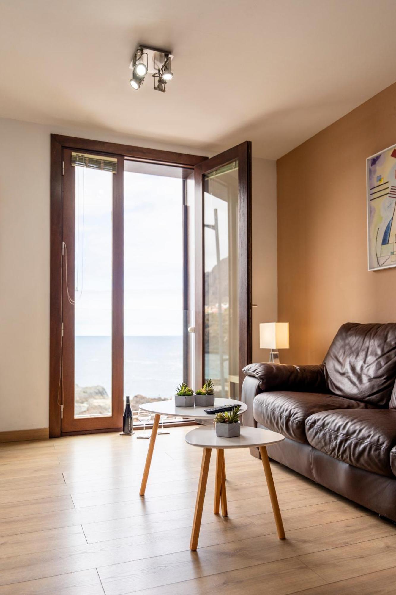 Modern Sea Front Apartment In Garachico 2 Екстериор снимка